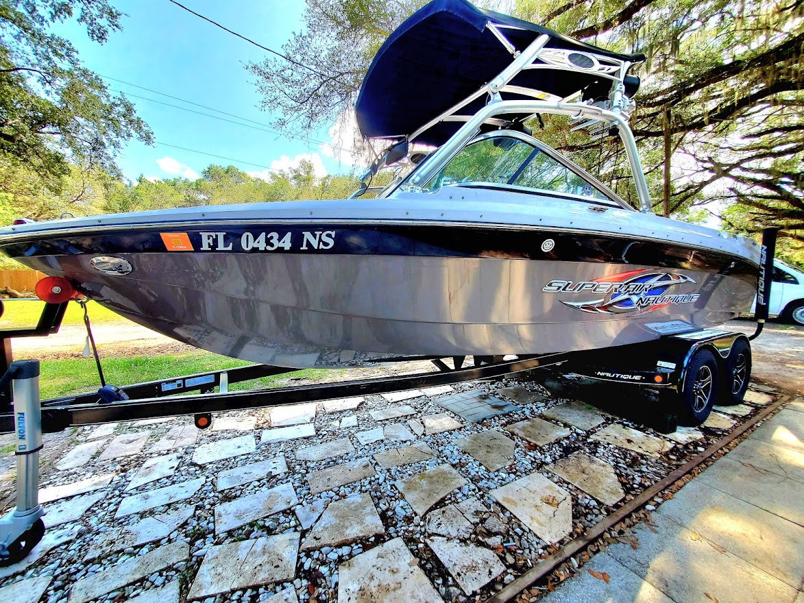 Professional boat ceramic coating Central Florida